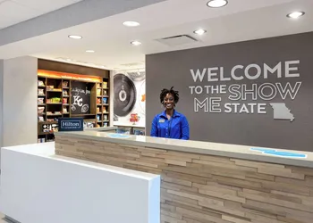 Hampton Inn Kansas City Southeast, Mo hotel thumbnail 4