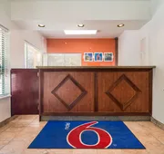 Motel 6 Surrey, BC hotel detail image 3