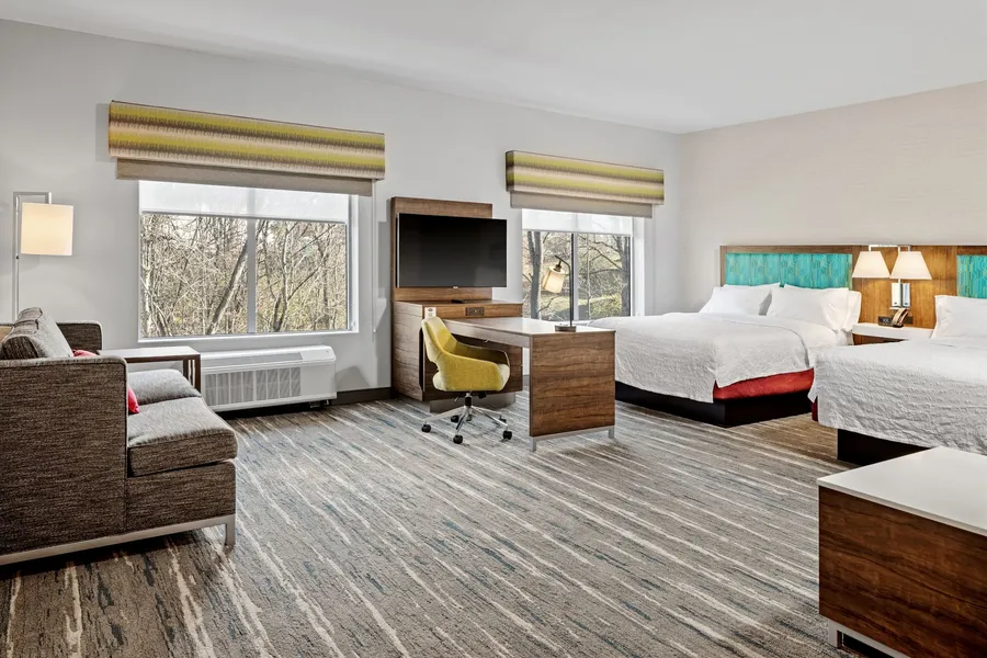 Hampton Inn & Suites Cincinnati West hotel detail image 6