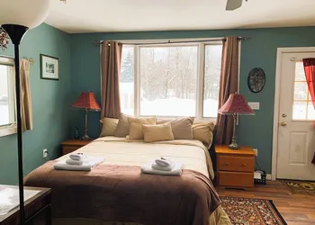 Love Hotels St John River by OYO at Fort Kent ME hotel thumbnail 6