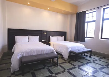 Hotel La Nacional by Kavia hotel thumbnail 8