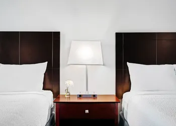 Hotel One75 hotel thumbnail 4