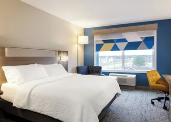 Holiday Inn Express Los Angeles Airport Hawthorne by IHG hotel thumbnail 6