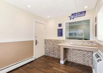 Americas Best Value Inn Avenel Woodbridge hotel thumbnail 3