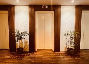 Hotel La Croix hotel thumbnail 2