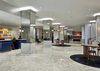 Le Méridien St. Louis Clayton hotel thumbnail 2