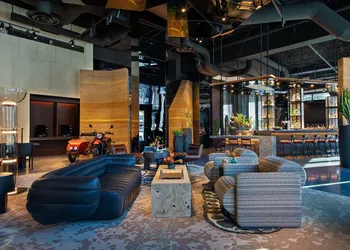 Moxy Downtown Los Angeles hotel thumbnail 3