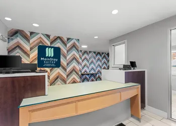 MainStay Suites Louisville Jeffersontown hotel thumbnail 2
