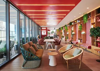 citizenM Miami Worldcenter hotel thumbnail 3