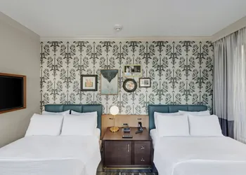 Hotel Indigo New Orleans French Quarter by IHG hotel thumbnail 6
