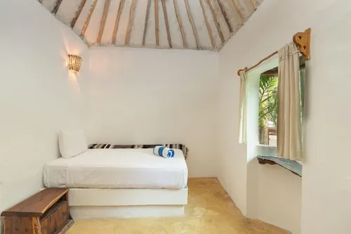 Yaxchen Tulum Cabañas & Cenote hotel detail image 6
