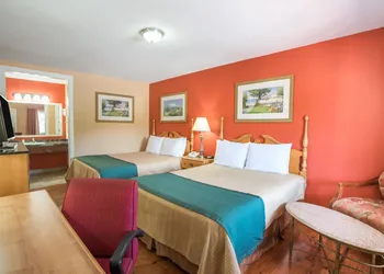 The Hillside Hotel hotel thumbnail 4