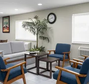 Travelodge by Wyndham Fargo West Acres hotel detail image 4