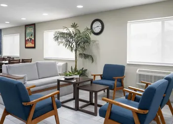 Travelodge by Wyndham Fargo West Acres hotel thumbnail 4
