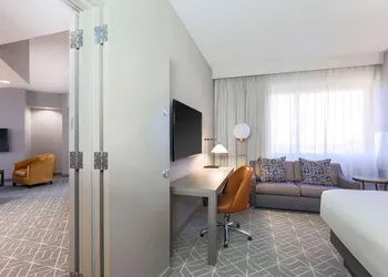 Hilton Richardson Dallas hotel thumbnail 7