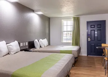 Studio 6 Temple, TX hotel thumbnail 8