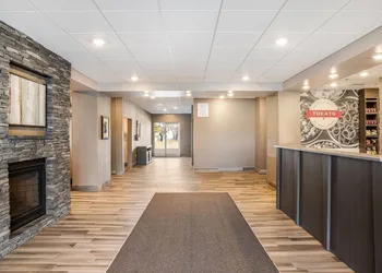 Ramada by Wyndham St. Paul AB hotel thumbnail 2