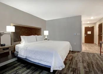 Ramada by Wyndham St. Paul AB hotel thumbnail 6