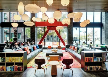 citizenM Seattle Pioneer Square hotel thumbnail 7