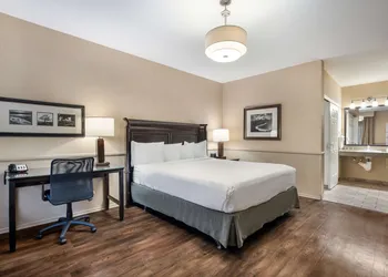 Best Western Corona Hotel & Suites hotel thumbnail 5