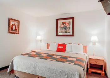 Hotel O Eureka Springs - Christ Of Ozark Area hotel thumbnail 4