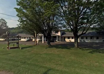Laurelwood Inn and Steakhouse hotel thumbnail 7