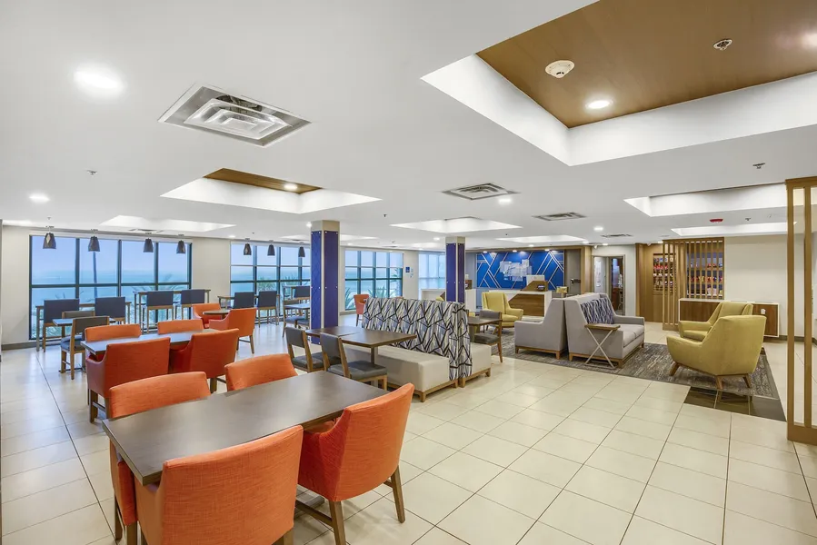 Holiday Inn Express Gulfport Beach by IHG hotel detail image 2
