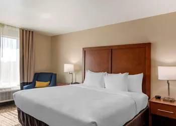 Comfort Inn & Suites Charlottesville Hollymead Town Center hotel thumbnail 5