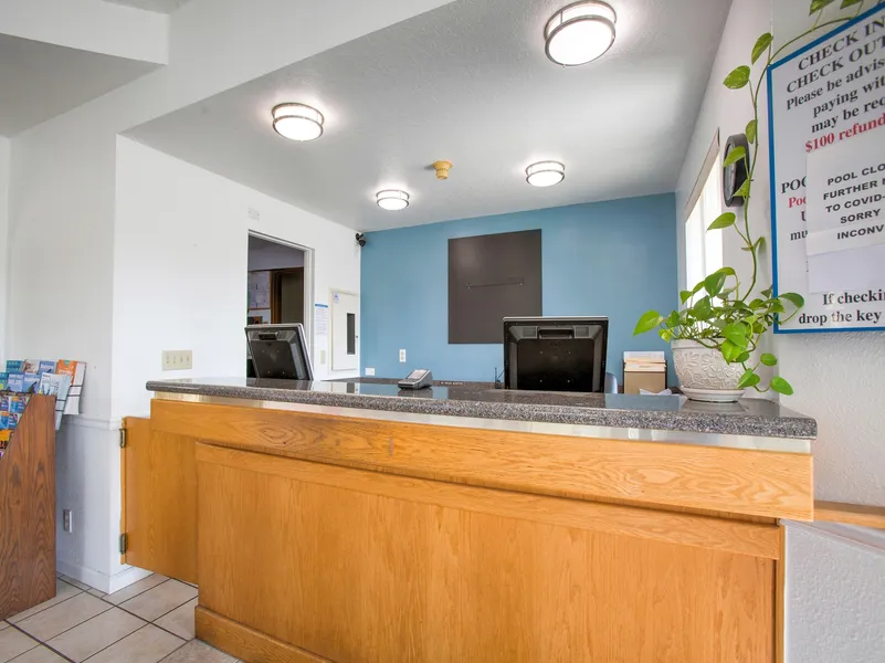 OYO Woodland Hotel and Suites hotel detail image 2
