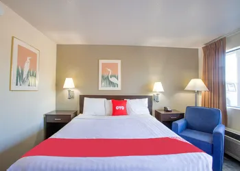 OYO Woodland Hotel and Suites hotel thumbnail 8