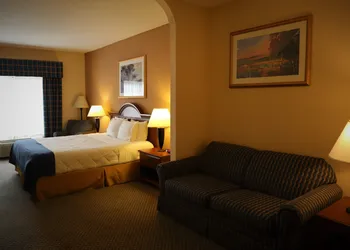 Oasis Inn & Suites Joshua Tree - 29 Palms hotel thumbnail 5