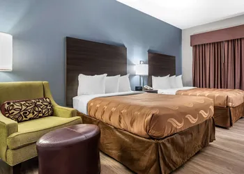 Quality Inn & Suites Demopolis hotel thumbnail 4