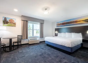 Independence Stay hotel thumbnail 4