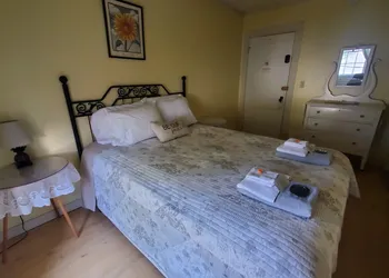 The Cornish Inn hotel thumbnail 8