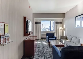 Vista LIC Hotel, BW Premier Collection hotel thumbnail 7