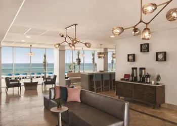 Radisson Beachfront Hotel - Panama City Beach hotel thumbnail 4