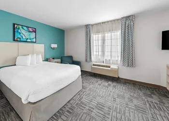 MainStay Suites Cincinnati Blue Ash hotel thumbnail 6