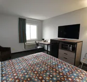 Countryside Inn & Suites hotel detail image 4