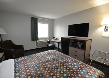 Countryside Inn & Suites hotel thumbnail 4