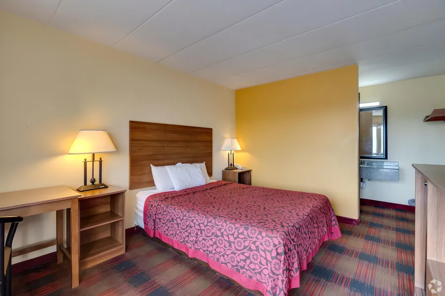 I-80 Inn & Suites hotel detail image 2