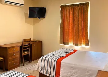 Hotel Express Inn Ixtepec hotel thumbnail 8