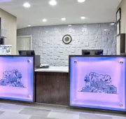 Super 8 by Wyndham Palestine hotel detail image 4