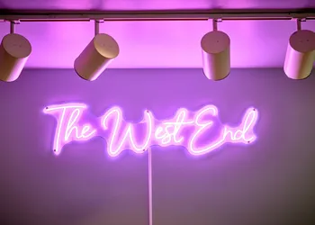 The West End hotel thumbnail 7