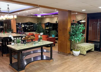 HomeTown Inn & Suites hotel thumbnail 8