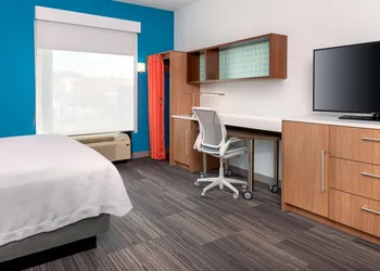 Home2 Suites by Hilton Tampa Downtown Channel District hotel thumbnail 8