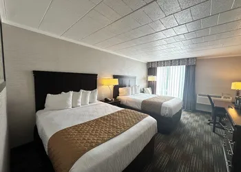 Finger Lakes Inn & Suites hotel thumbnail 7