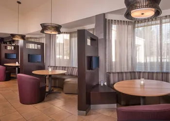 Sonesta Select Columbia hotel thumbnail 3