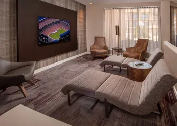 Sonesta Select Columbia hotel thumbnail 6