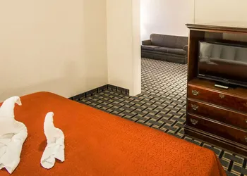 Croix Grand Hotel hotel thumbnail 6