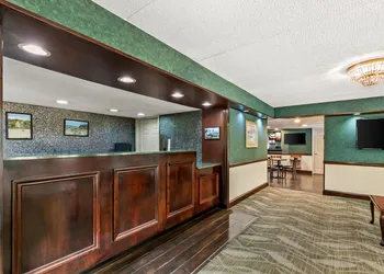 Econo Lodge Helen hotel thumbnail 5